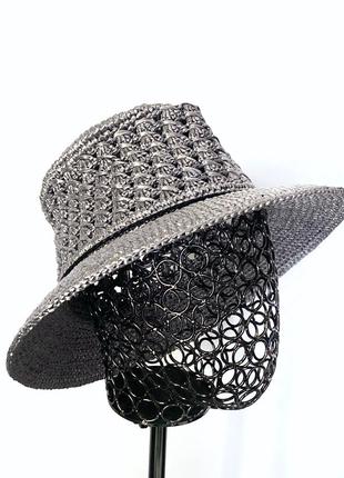 Шляпа «федора» из рафии