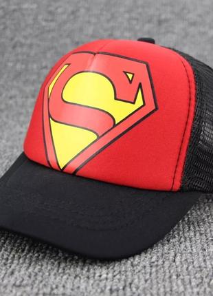 Детская кепка тракер супермен (superman) с сеточкой красная, у...