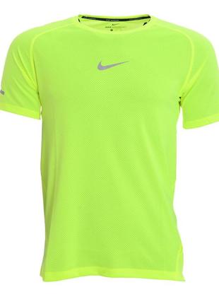 Дуже дорога модель футболки nike df aeroreact ss неймовірне...