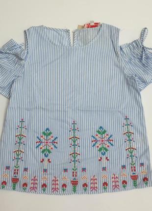 Нарядная летняя блузка с открытыми плечами для девочки в полоску