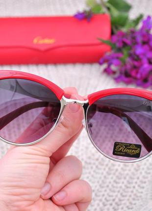 Красивые солнцезащитные женские очки ricardi