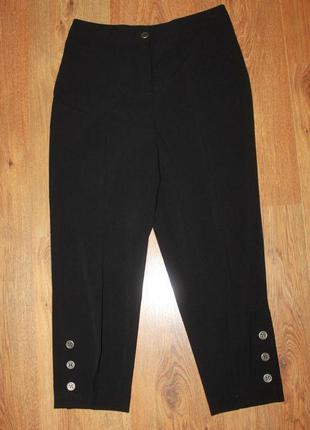 Женские брюки черные укороченные 38р.