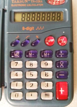 Электронный калькулятор TS-328A.