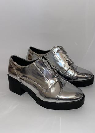 Зеркальные туфли серебристый металлик на широком каблуке river...