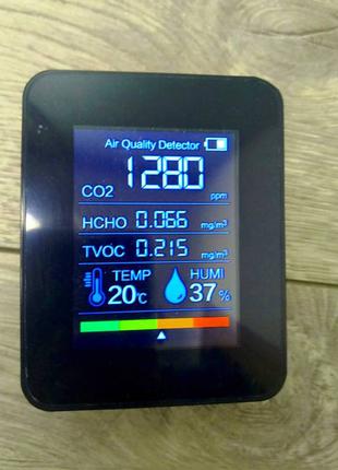 Измеритель детектор анализатор датчик СО2 измеряет CO2 TVOC HCHO