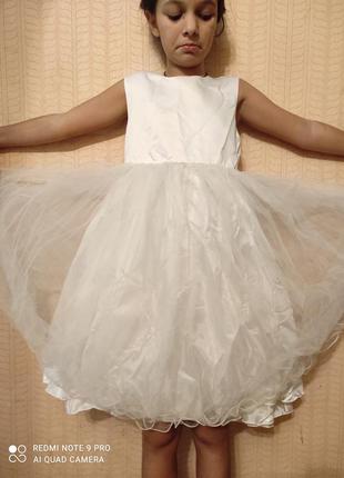Шикарное чисто белое платье на новый год, снежинка, принцесса,...