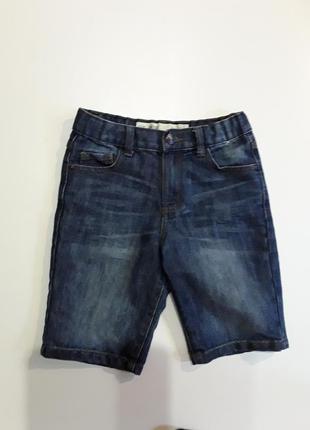 Фирменные джинсовые шорты 8-9 лет