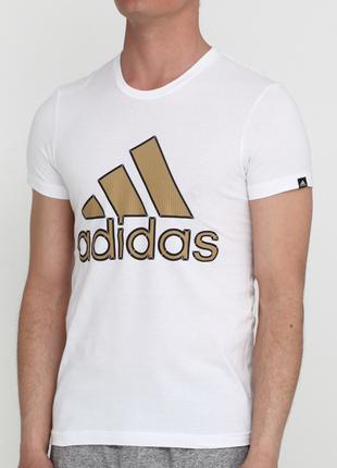 Біла футболка з логотипом тм adidas розмір м