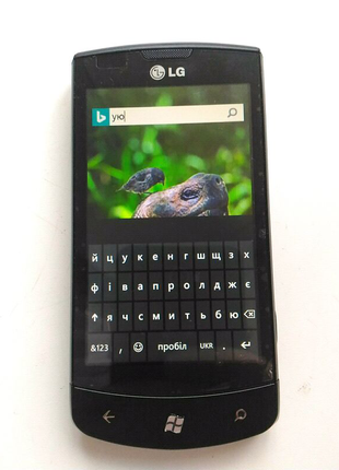 Телефон LG E900 Optimus 7