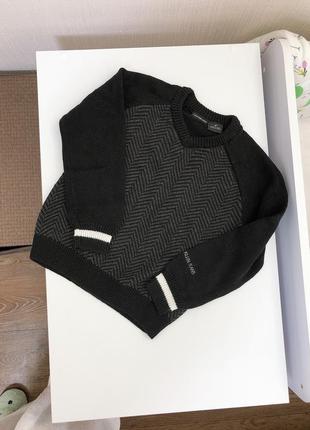 Стильный свитер от calvin klein