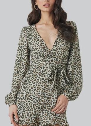 Платье в леопардовый принт na-kd
