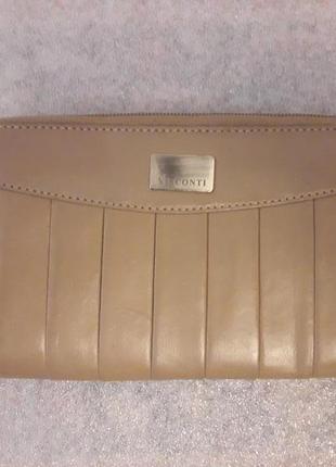 Кожаный кошелек от  британского бренда visconti.
