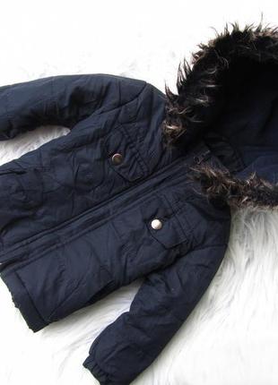 Стильная демисезонная куртка  с капюшоном baby code