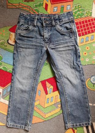 Продам модные фирменные okaidi детские джинсы 94 см 2- 3 годика