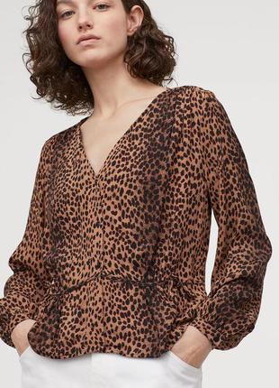 Натуральная блузка блуза с широкими рукавами в леопардовый принт