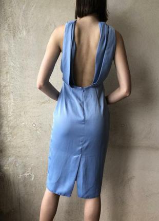 Голуб плаття футляр з оголеною спиною