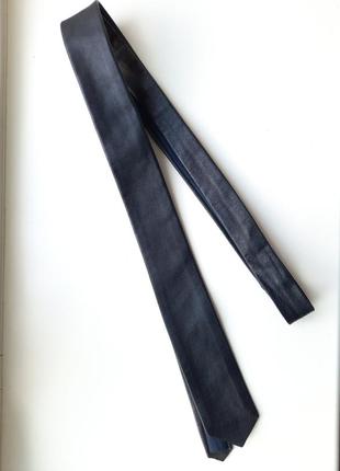 Кожаный темно-синий стильный галстук