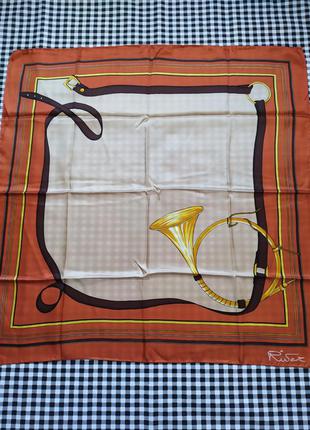 Шикарный подписной шелковый платок от ruber , шов роуль