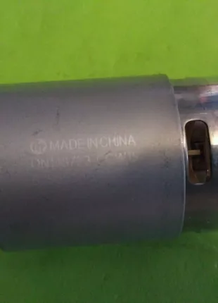 Двигун двигатель шуруповерта 10.8 вольт Motor 10.8V Makita DF330