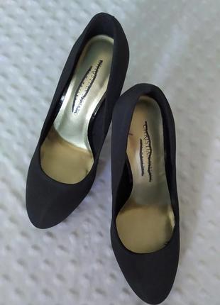 Туфлі christian siriano