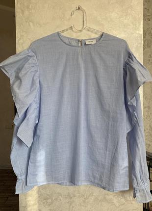 Рубашка блуза с рюшами grunt. размер m-l.