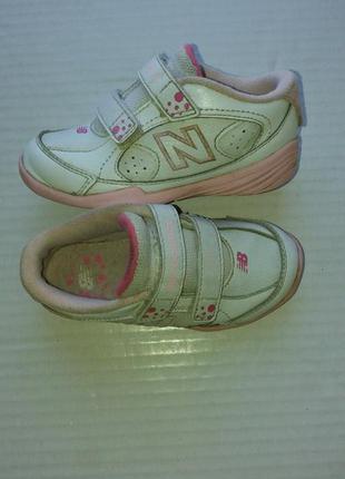 Кроссовки new balance р.25