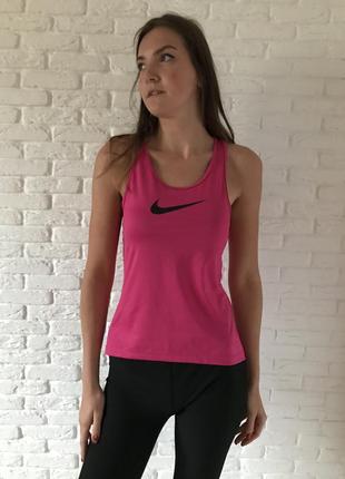 Спортивная майка в зал nike розовая