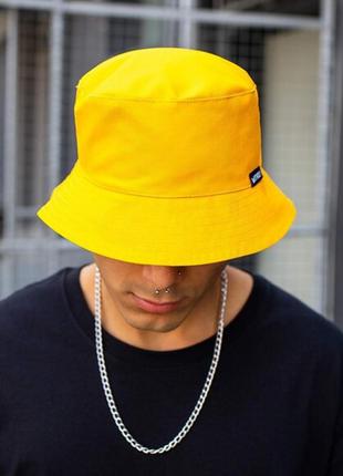 Жовта шапка панама
