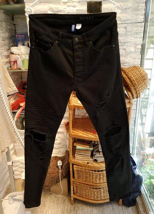 Чорні джинси - скінні в байкерському стилі з рваностями 31 р d...