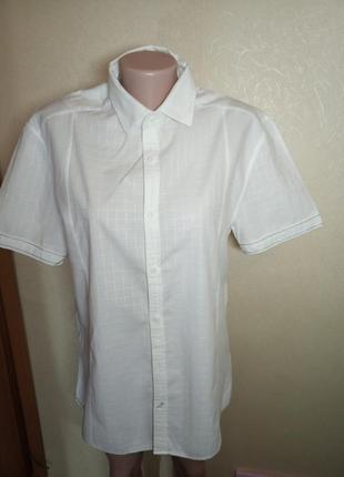Белая мужская рубашка в клетку хлопок на короткий рукав