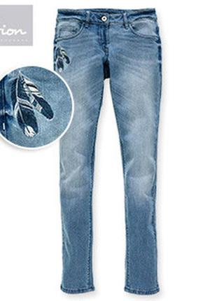 Женские стильные джинсы от blue motion, германия