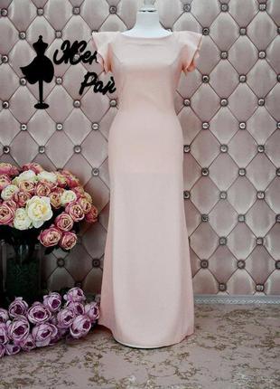 Роскошное элегантное платье в нежно-розовом цвете
