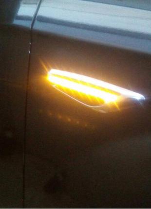 Повторитель поворотов LED для любой марки авто, поворотник