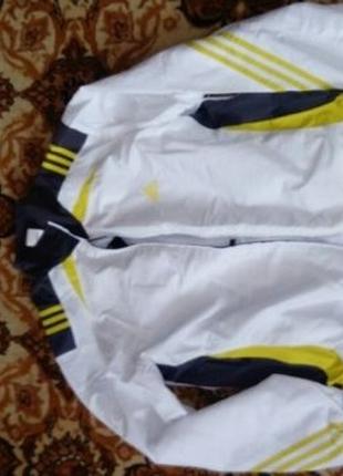 Белый спортивный костюм Adidas адидас. xl куплен за пределами ...