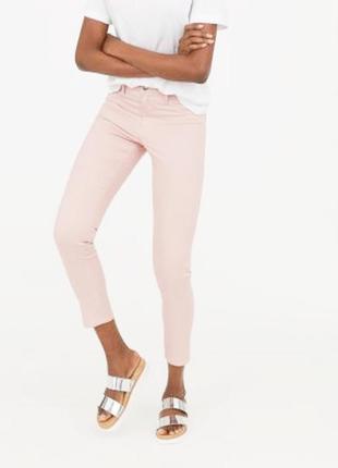 Стрейчевые джинсы нежно розового цвета. cindy•h jeans