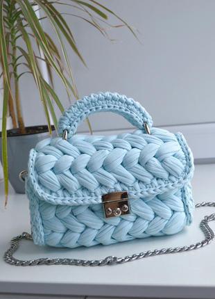 Вязаная сумка для девушек небесно-голубого цвета