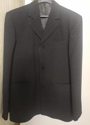 Пиджак черный 48-50р-р