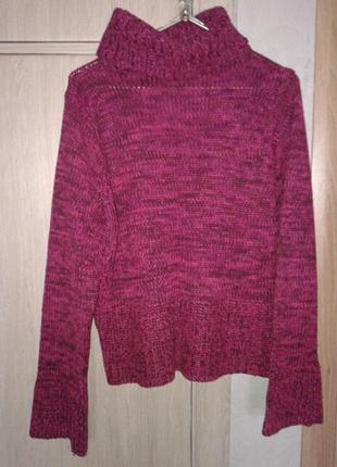 Теплий светр з великим коміром