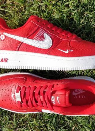 Nike air force red