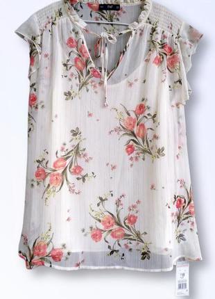 Легкая красивая блузка в цветы f&f