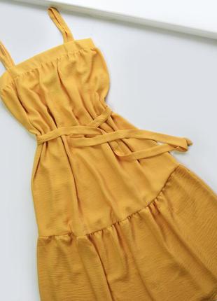 Нежное горчичное летнее легкое платье с пояском вискоза