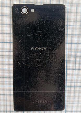 Задня кришка для Sony Xperia Z1 Compact чорна б/в