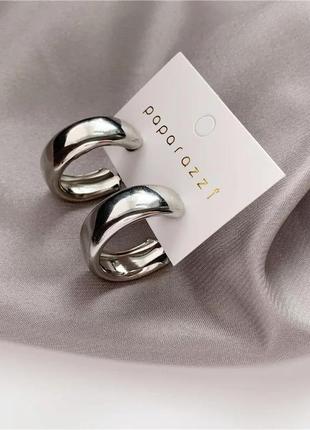 Дутые серьги кольца серебро, базовые модные серёжки тренд