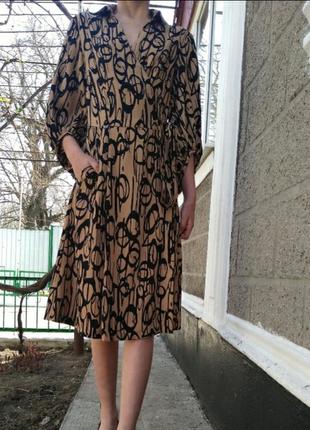 Расклешенное платье украинского дизайнера krisstel в идеальном...