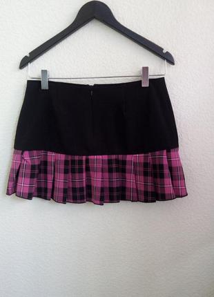 Модная мини-юбка (2100)