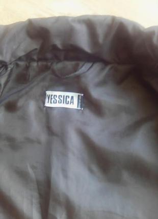 Курточка коричневая от yessica