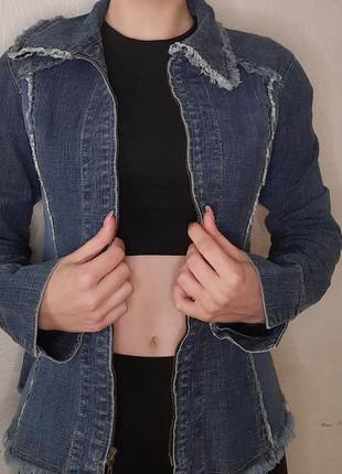 Курточка джинсовая женская