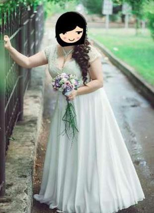 Шикарное свадебное платье (не венчанное, счастливое) с салона