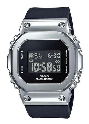 Часы наручные Casio G-Shock GM-S5600-1ER