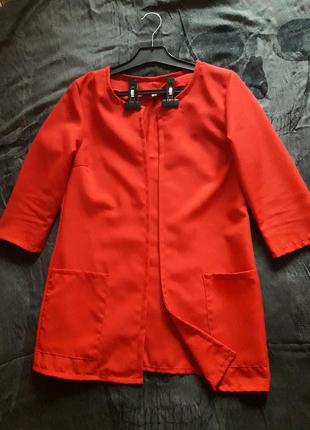 Легкий пиджак кардиган накидка насыщенного красного цвета